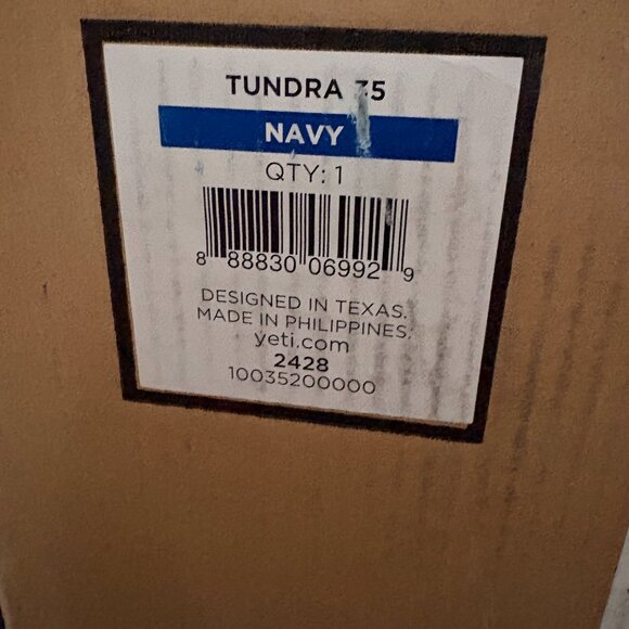 NWT Yeti Tundra 35 Cooler - Picture 2 of 3